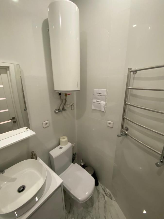 Квартира-Студія Подобово На Вулиці Городоцька 102 Lviv Luaran gambar